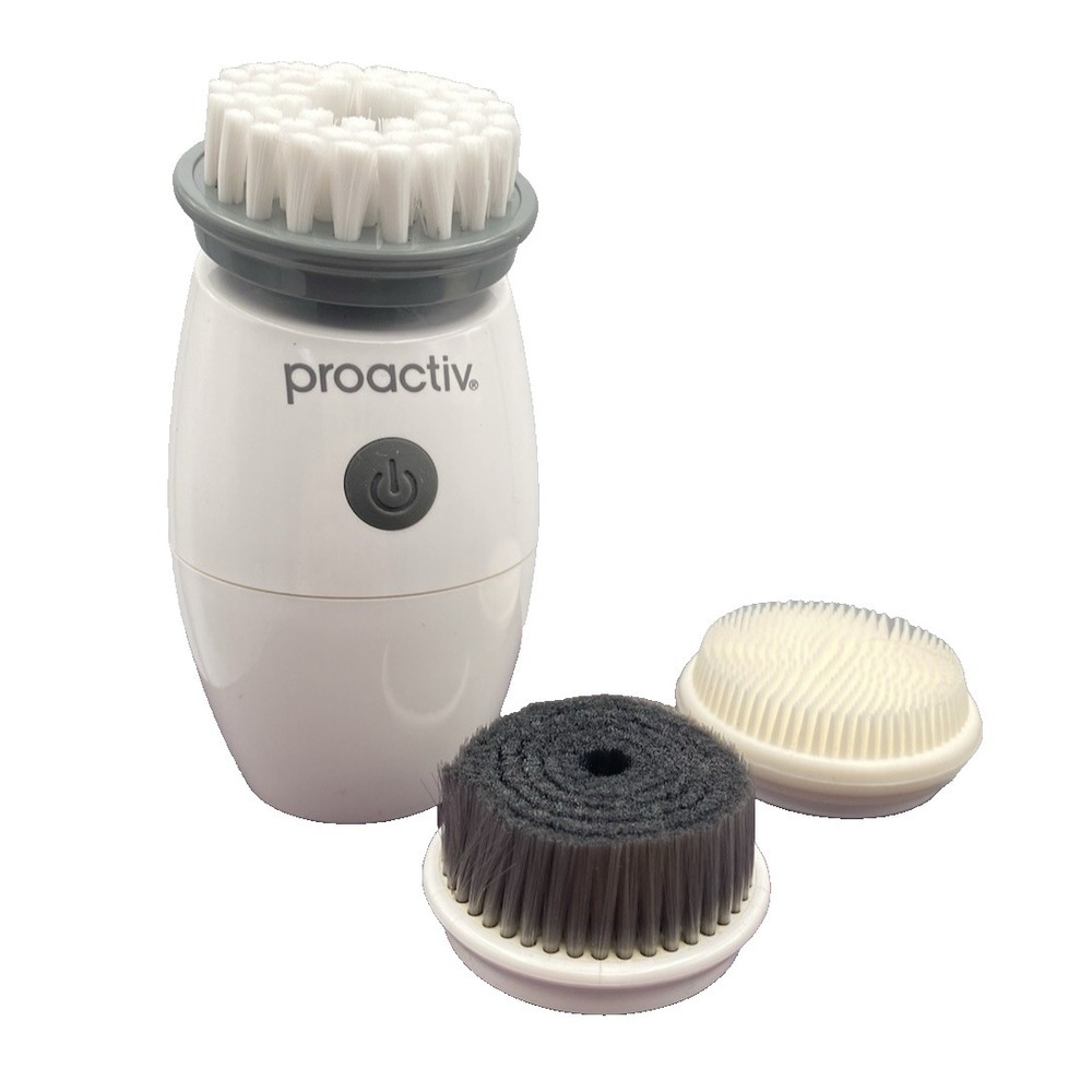 PROACTIV Rotating Pore Cleansing 2-Speed Face Brush + Replacement Heads Skin